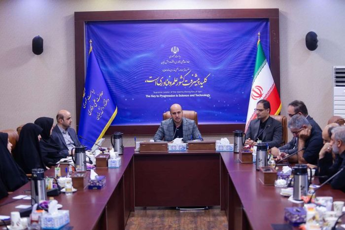اعطای گواهی نامه صلاحیت فعالیت مراکز نوآوری معاونت علمی فناوری و اقتصاد دانش بنیان ریاست جمهوری به سازمان جهاددانشگاهی صنعتی شریف
