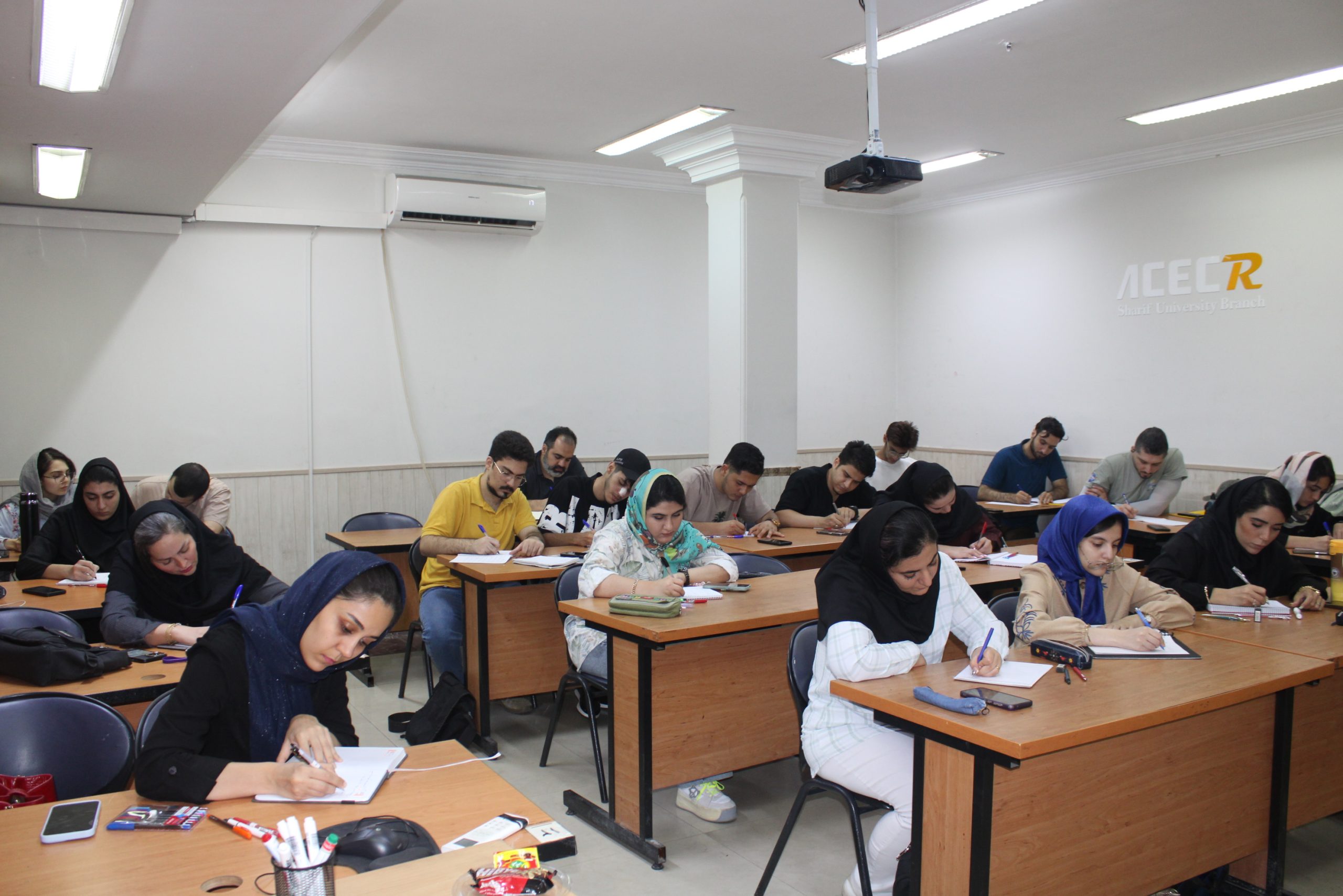 دوازدهمین دوره جامع مدیریت محصول در سازمان جهاددانشگاهی صنعتی شریف برگزار می‌شود
