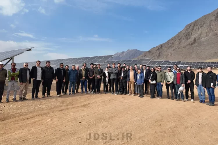 بازدید آموزشی از نیروگاه خورشیدی